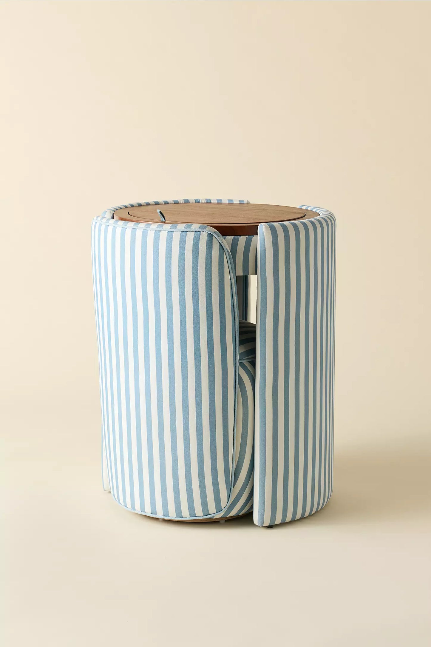 Voska™ Vanity &  Stool Set